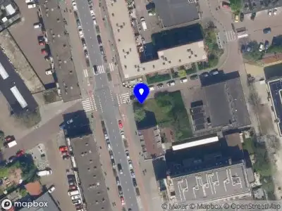 Ambulance met gepaste spoed naar de Jan Steenstraat in Rotterdam