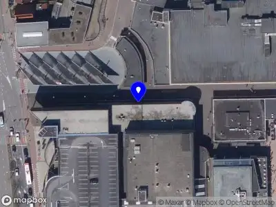 Brandweer met grote spoed naar de Roselaarplein in Roosendaal