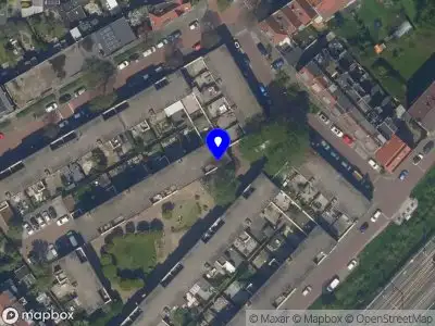 Ambulance met gepaste spoed naar de Van Kinsbergenplaats in Vlaardingen