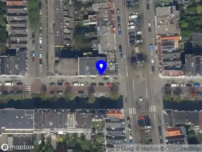 Ambulance met gepaste spoed naar de Schietbaanlaan in Rotterdam