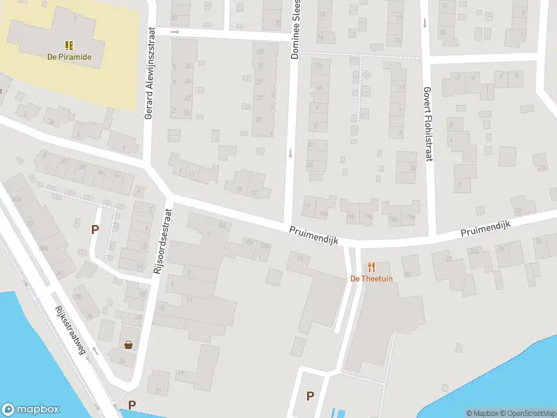 Ambulance met grote spoed naar de Pruimendijk in Ridderkerk