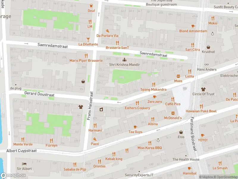 Ambulance met grote spoed naar de Saffierstraat in Amsterdam