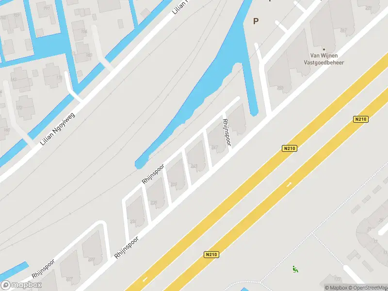 Ambulance met gepaste spoed naar de Rhijnspoor in Capelle aan den IJssel