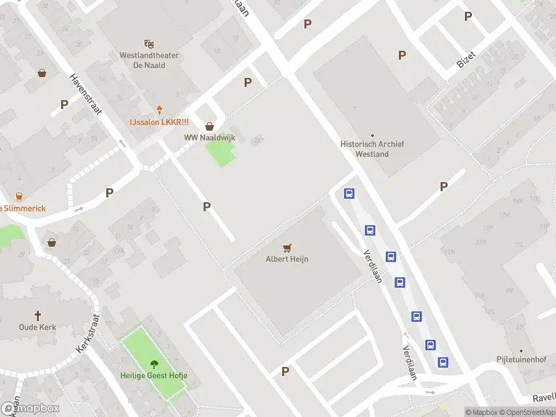 Ambulance met grote spoed naar de Franckstraat in Naaldwijk