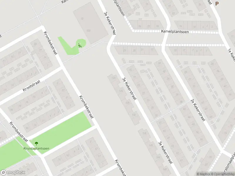 Ambulance met gepaste spoed naar de Krombekstraat in Amsterdam