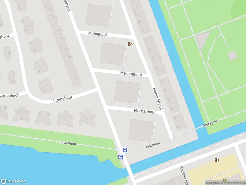 Ambulance met grote spoed naar de Merantihout in Zoetermeer