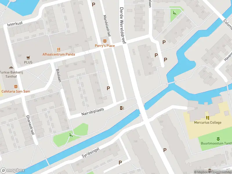 Ambulance met grote spoed naar de Syriësingel in Delft