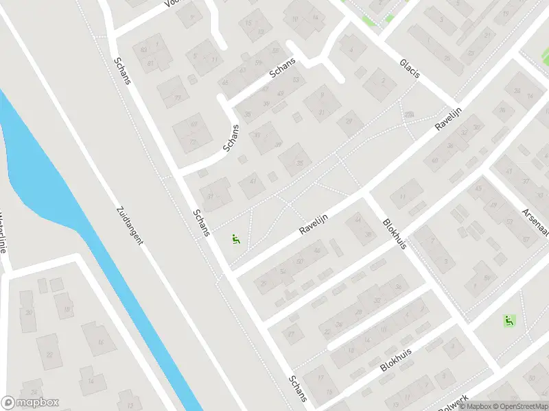 Ambulance met grote spoed naar de Schans in Vijfhuizen