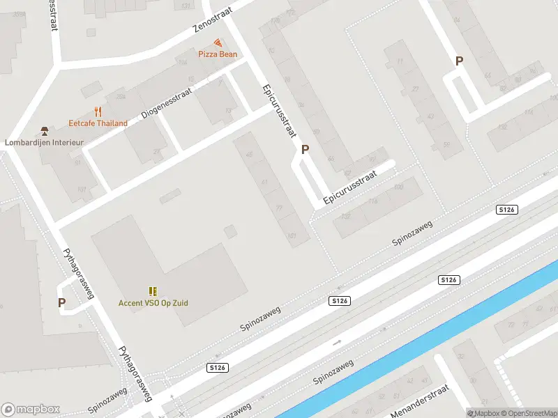 Ambulance met gepaste spoed naar de Epicurusstraat in Rotterdam