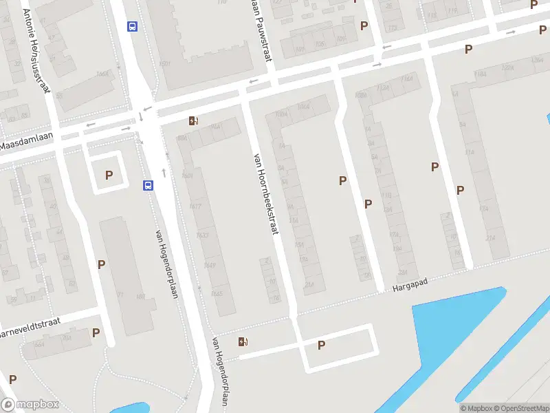 Ambulance met grote spoed naar de Van Hoornbeekstraat in Vlaardingen