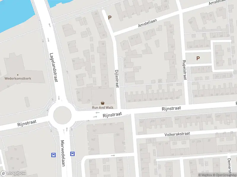 Brandweer met grote spoed naar de Dijlestraat in 's-Hertogenbosch vanwege een buitenbrand