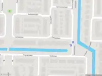 Ambulance met gepaste spoed naar de Cantatelaan in Barendrecht