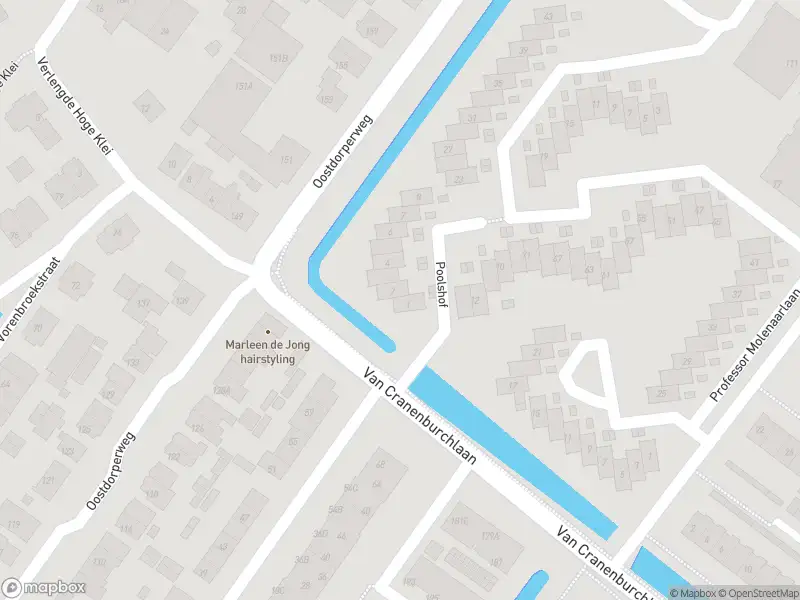 Ambulance met grote spoed naar de Poolshof in Wassenaar