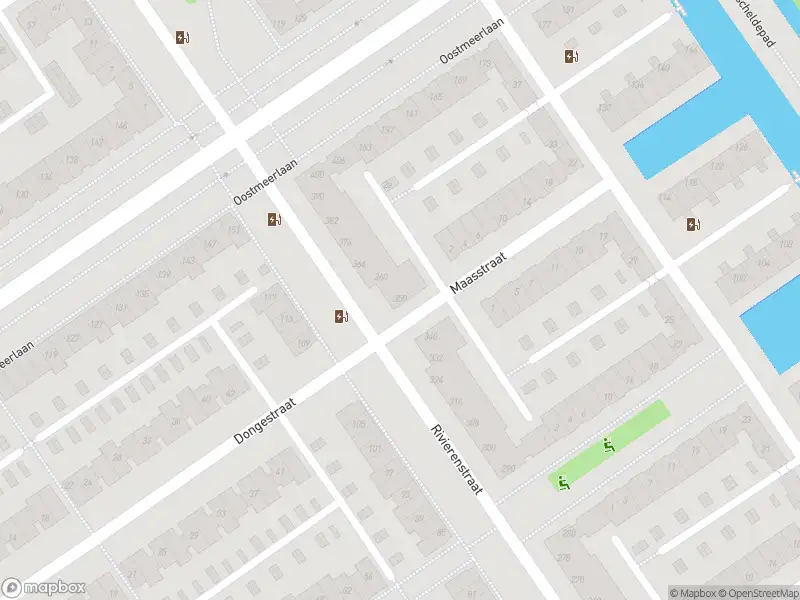 Ambulance met gepaste spoed naar de Rivierenstraat in Berkel en Rodenrijs