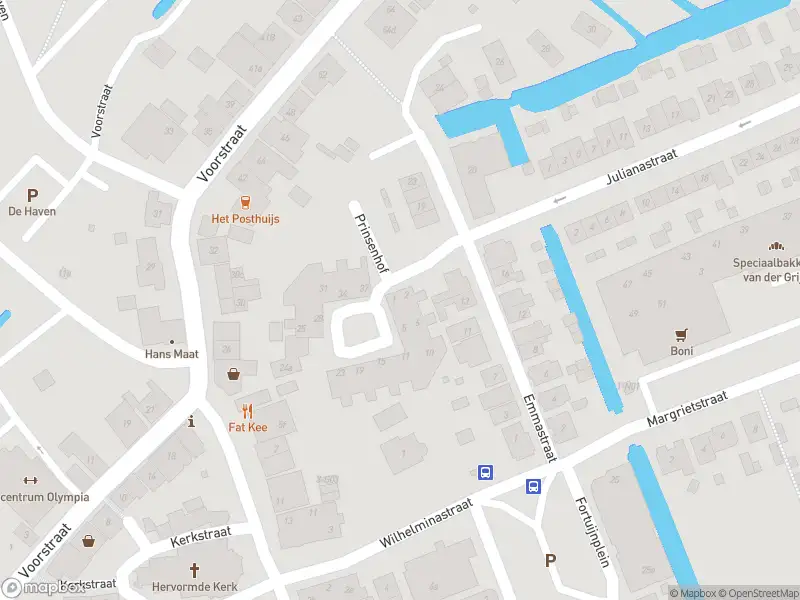 Brandweer met grote spoed naar de Prinsenhof in Groot-Ammers vanwege voertuigbrand