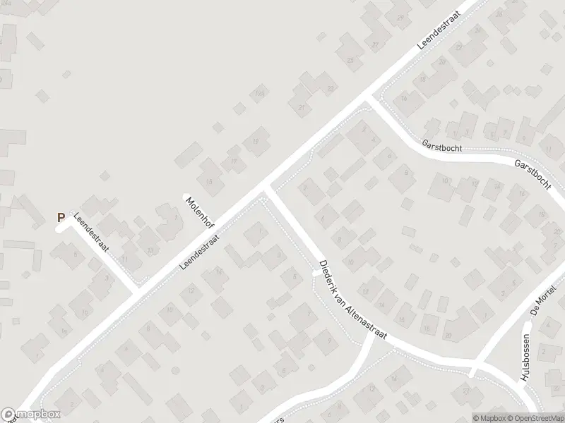 Brandweer met grote spoed naar de Diederik van Altenastraat in Hooge Mierde