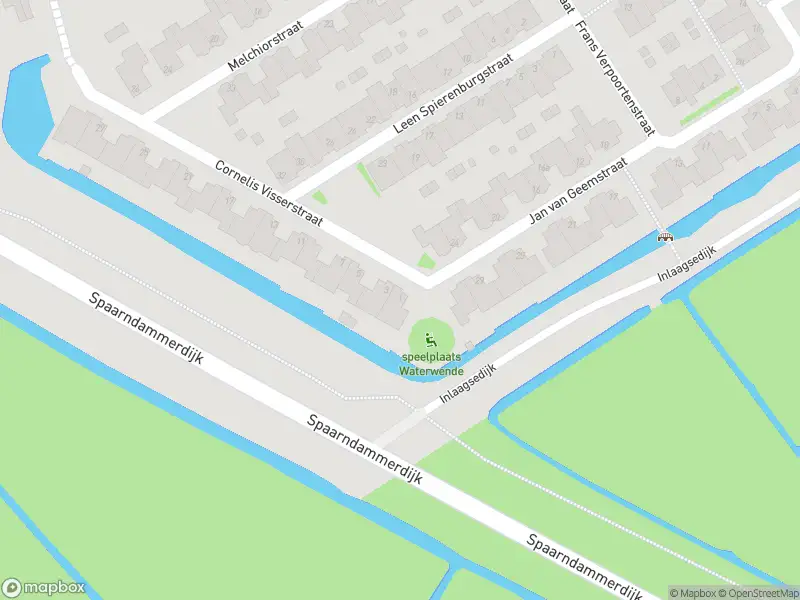 Ambulance met gepaste spoed naar de Cornelis Visserstraat in Spaarndam