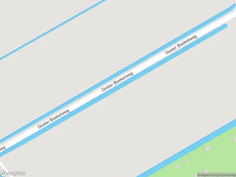 Ambulance met gepaste spoed naar de Ooster Boekelweg in Hoogwoud