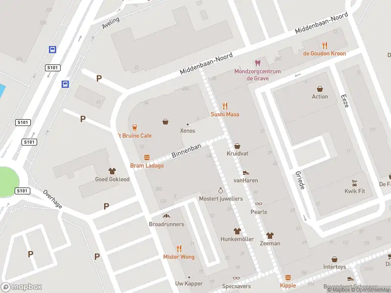 Ambulance met gepaste spoed naar de Binnenban in Hoogvliet Rotterdam