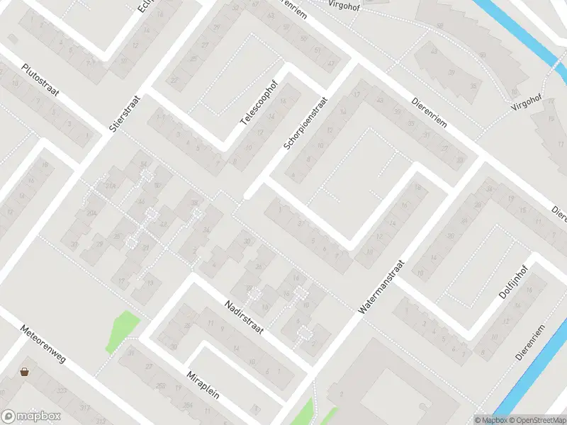 Ambulance met grote spoed naar de Tweelingenhof in Amsterdam