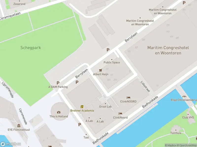 Ambulance met gepaste spoed naar de Bercylaan in Amsterdam