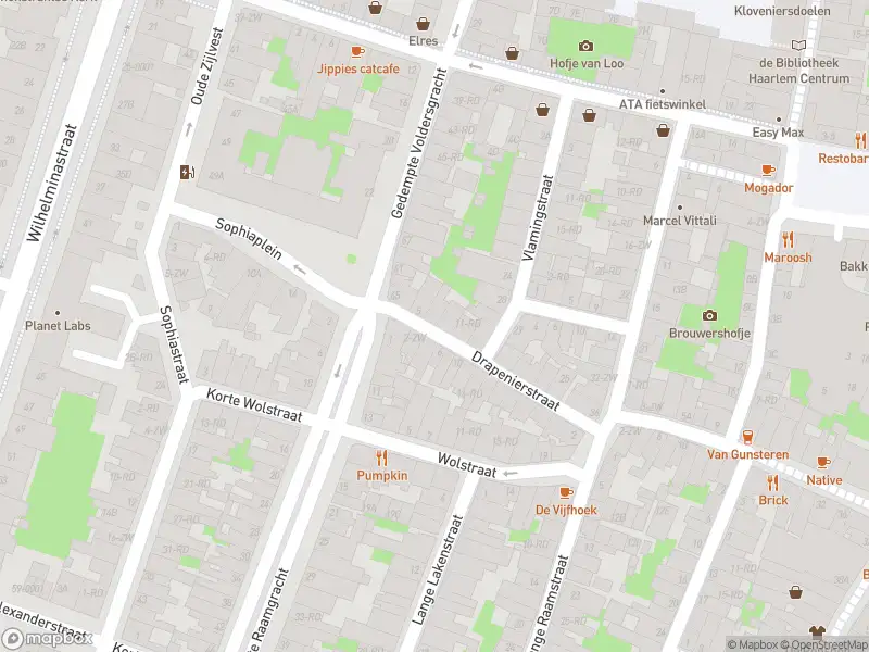 Ambulance met gepaste spoed naar de Gasthuisstraat in Haarlem