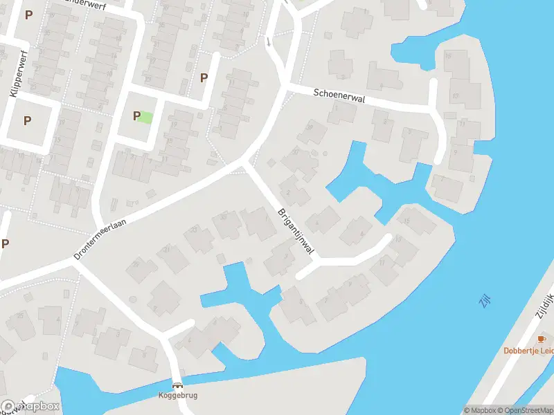 Ambulance met gepaste spoed naar de Brigantijnwal in Leiden