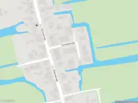 Ambulance met grote spoed naar de Paradijsvogel in Westzaan