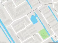 Ambulance met gepaste spoed naar de Putstraat in Streefkerk