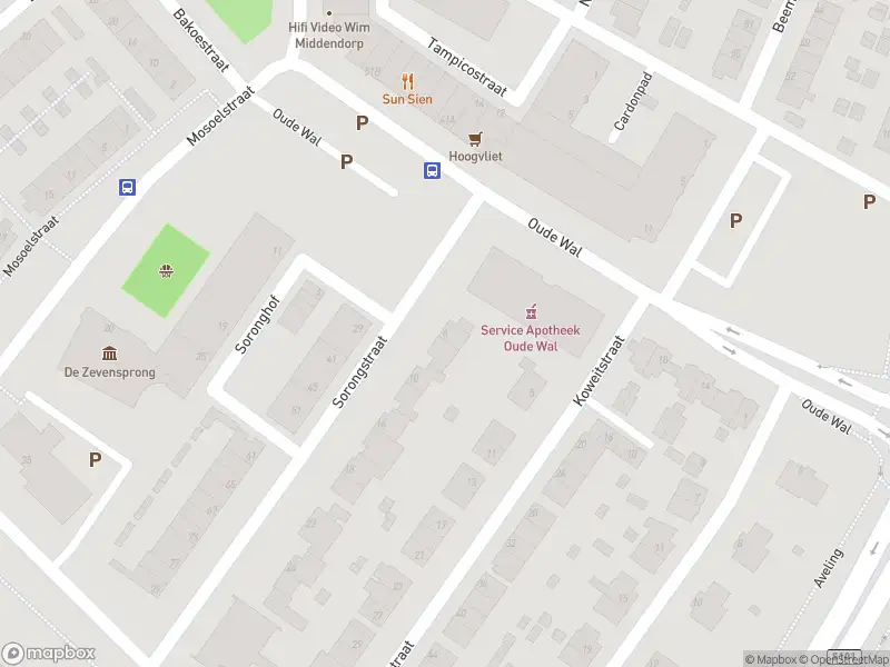 Ambulance met gepaste spoed naar de Sorongstraat in Hoogvliet Rotterdam