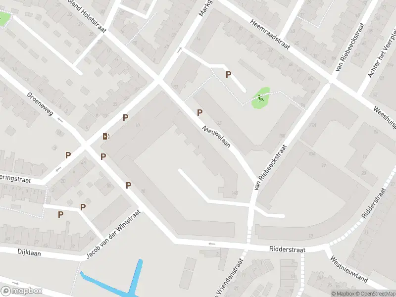 Ambulance met grote spoed naar de Nieuwelaan in Vlaardingen