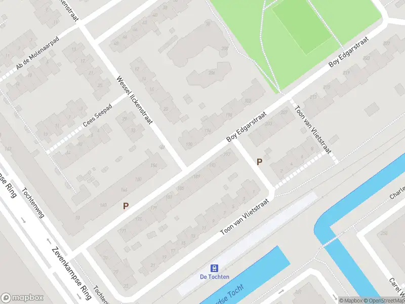 Ambulance met gepaste spoed naar de Boy Edgarstraat in Rotterdam