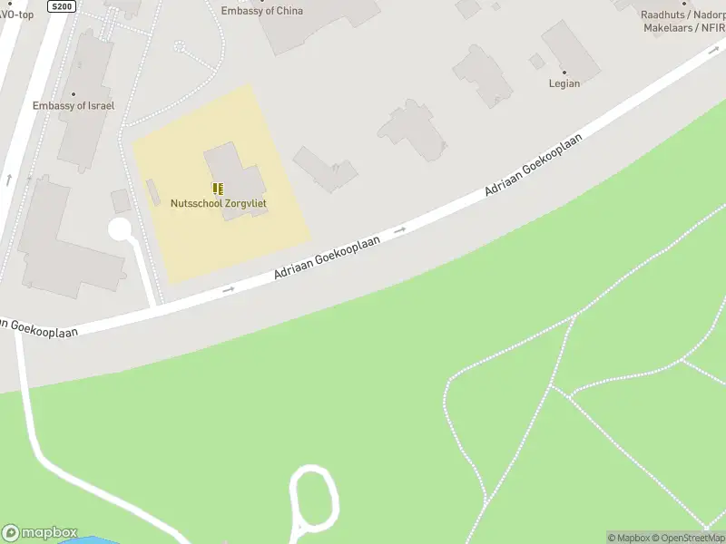 Politie naar de Adriaan Goekooplaan in 's-Gravenhage