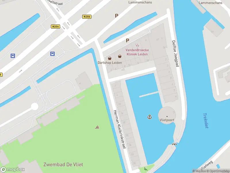 Ambulance naar de Herman Kleibrinkstraat in Leiden