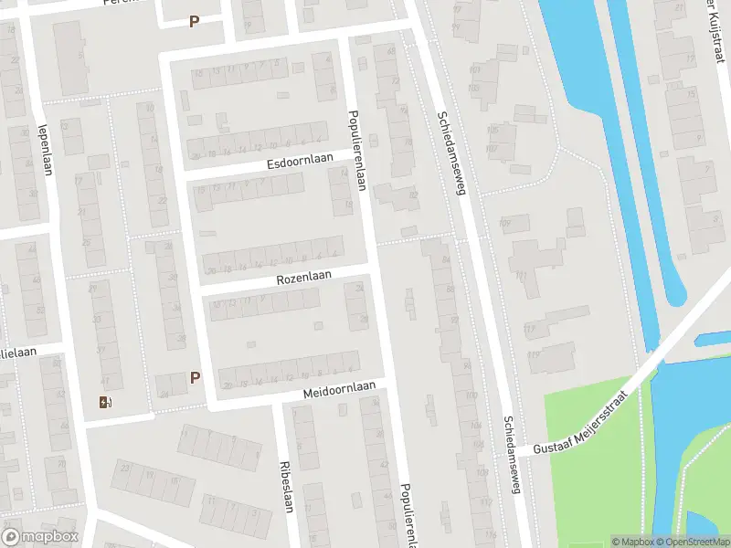 Ambulance met gepaste spoed naar de Populierenlaan in Schiedam