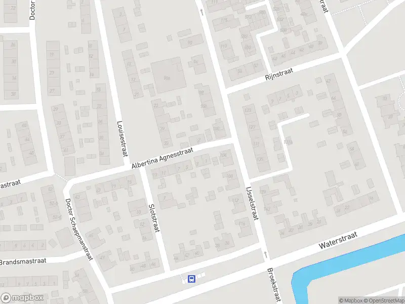 Brandweer met gepaste spoed naar de Albertina Agnesstraat in Velp
