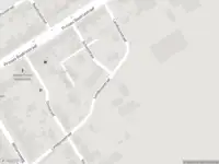 Brandweer met grote spoed naar de Landbouwstraat in Schoondijke vanwege waarnemen gaslucht