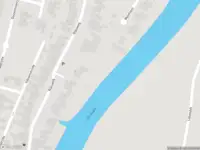 Brandweer met gepaste spoed naar de Rijksweg in Jirnsum