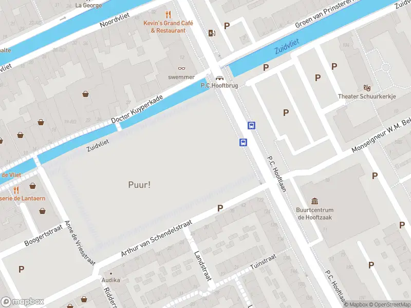 Ambulance met gepaste spoed naar de P.C. Hooftlaan in Maassluis