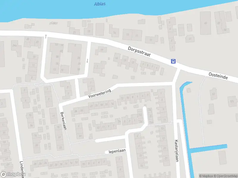 Ambulance met gepaste spoed naar de Voorwetering in Oud-Alblas