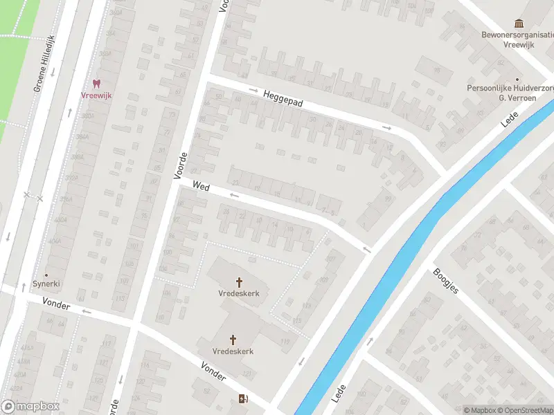 Ambulance met gepaste spoed naar de Wed in Rotterdam