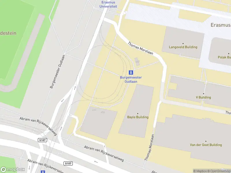 Ambulance met grote spoed naar de Kralingse Zoom in Rotterdam