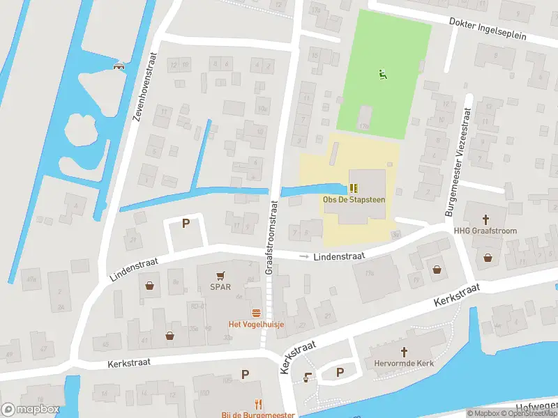 Ambulance met grote spoed naar de Graafstroomstraat in Bleskensgraaf