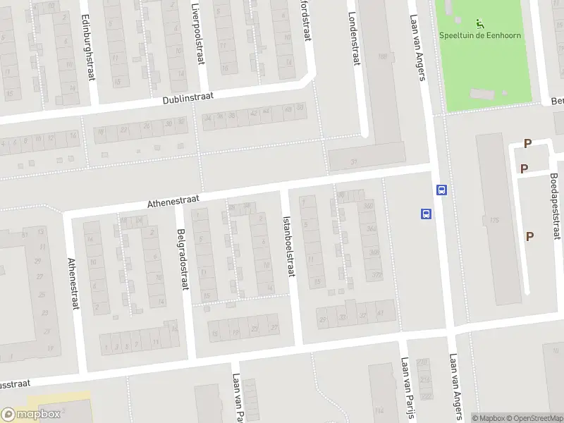 Ambulance met gepaste spoed naar de Istanboelstraat in Haarlem