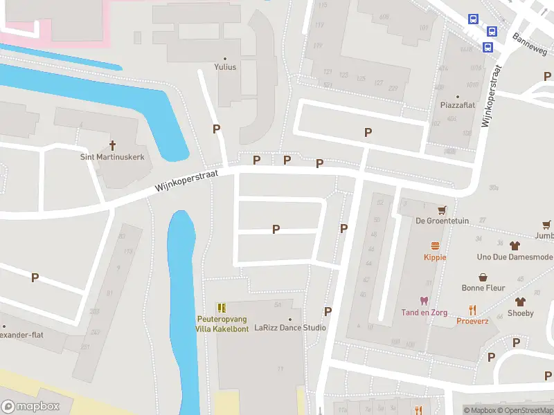 Ambulance met grote spoed naar de Wijnkoperstraat in Gorinchem