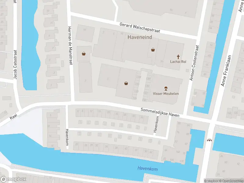 Ambulance met gepaste spoed naar de Sommelsdijkse Haven in Sommelsdijk