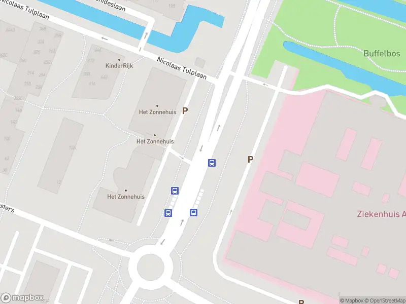 Ambulance met gepaste spoed naar de Laan van de Helende Meesters in Amstelveen