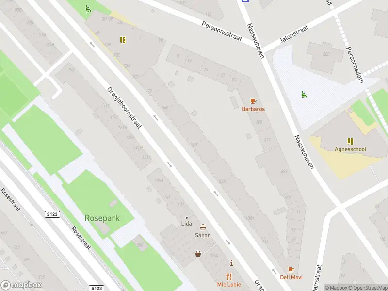 112 melding Ambulance met gepaste spoed naar de Oranjeboomstraat in Rotterdam