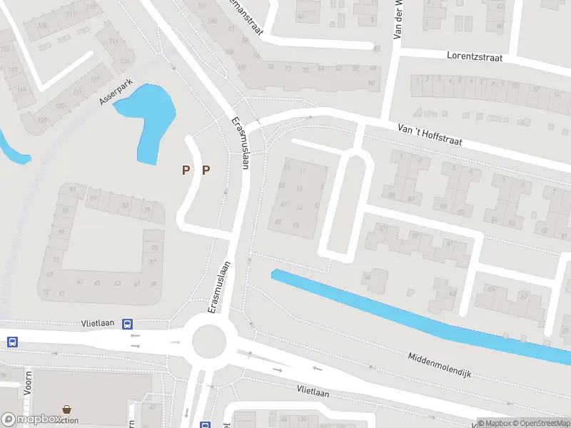 Ambulance met gepaste spoed naar de Kamerlingh Onnesstraat in Ridderkerk