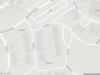 Brandweer met gepaste spoed naar de Eikenlaan in Enschede vanwege stormschade